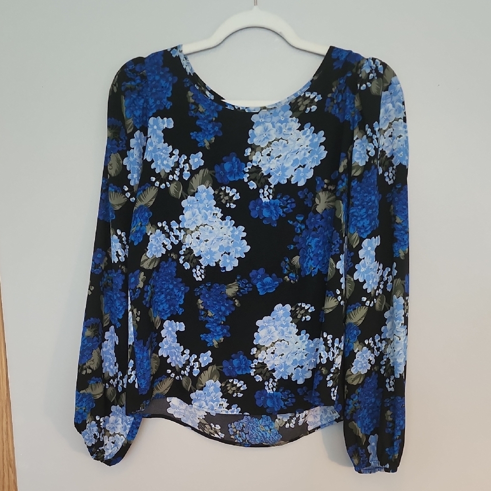 Floral Long Sleeve Women's Top